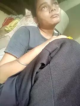 Freechat Hot_siiii on StripChat