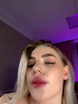 StripChat HugeBoobsAlice is Freechat HugeBoobsAlice — PLAY BOOBS