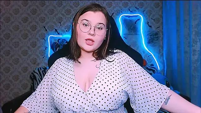 StripChat InLoveWithLife26  is Freechat  InLoveWithLife26 — towel show