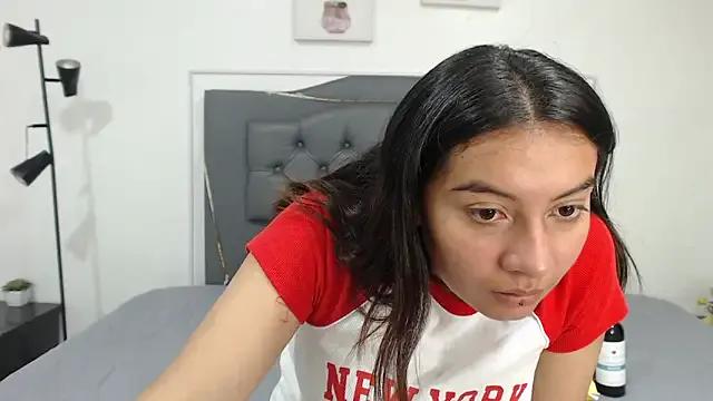 Freechat Janne_ on StripChat