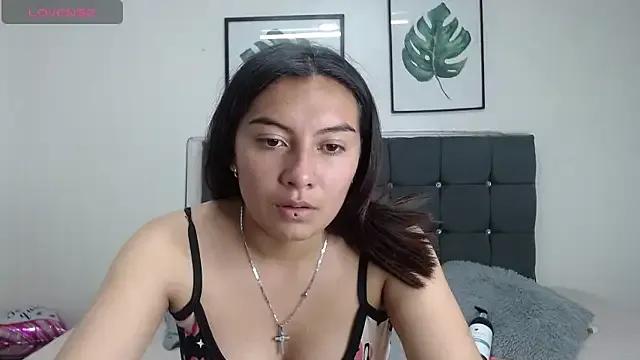 Freechat Janne_ on StripChat