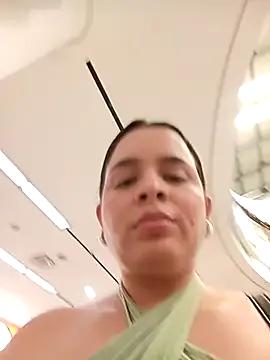 Julieth_hot-69 — Pull down my jeans and let's twerk 