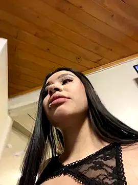 Avatar of Karina16_pink