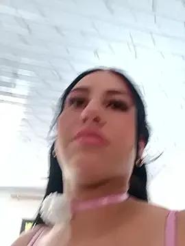 Avatar of Katalella_Hott