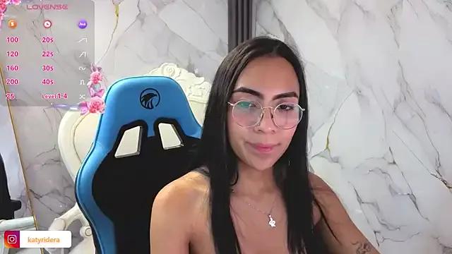 StripChat Katyrider_a  is Freechat  Katyrider_a — Rub pussy 10 mins