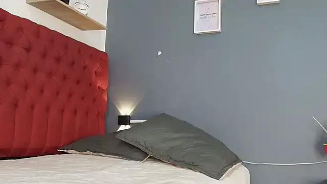 StripChat keyla_mejia  is Freechat  keyla_mejia — BODY TOUR, SLIDE OIL ON MY CURVES