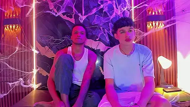 StripChat Kings_and_Secrets  is Freechat  Kings_and_Secrets — Hi guys; Kiss freanch