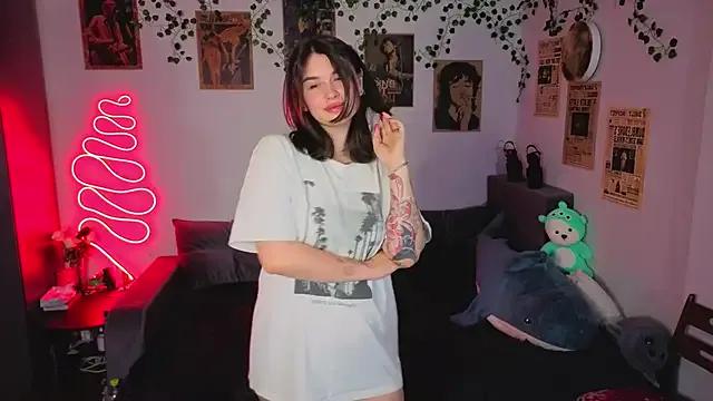 StripChat kira_kick  is Freechat  kira_kick — air kiss