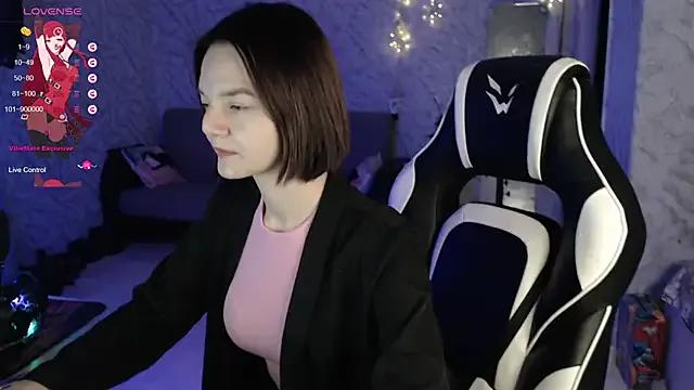 Freechat Kitti_study on StripChat