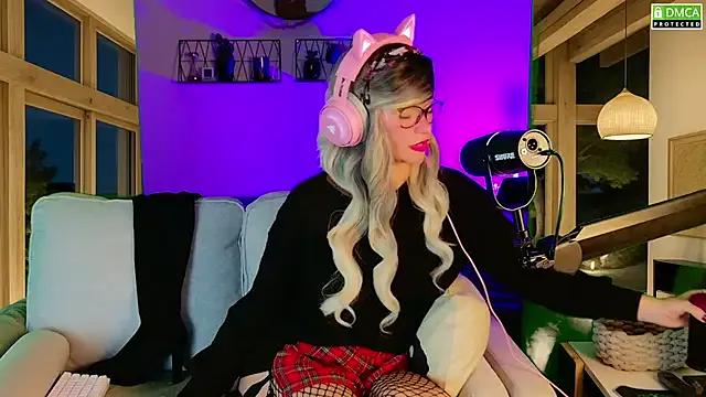 Kittychatte on StripChat 
