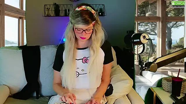 Kittychatte on StripChat 