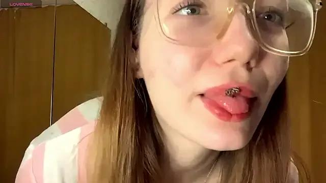 StripChat KrystinFunches  is Freechat  KrystinFunches — Suck and lick my drooling finger