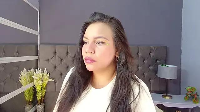 Avatar of LanaBigTitties