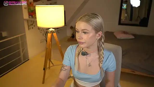StripChat LexieLoree  is Freechat  LexieLoree — Freechat on StripChat