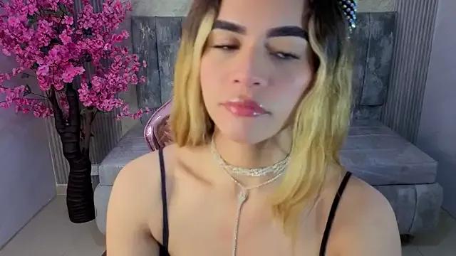 lilith4_s — Freechat on StripChat