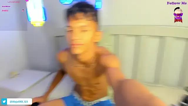 StripChat loistwink_  is Freechat  loistwink_ — Two fingers in ass