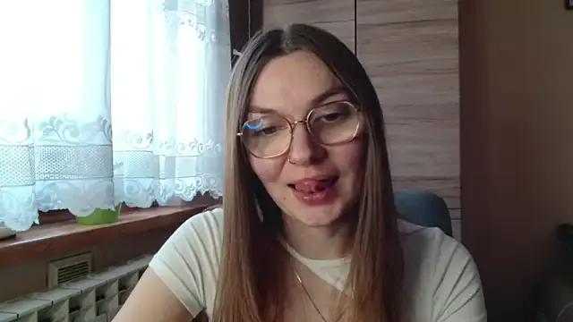LooveELLYx — Freechat on StripChat