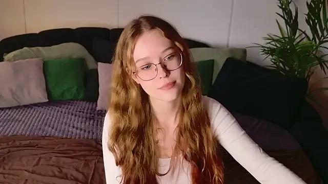 Freechat MandyMils on StripChat
