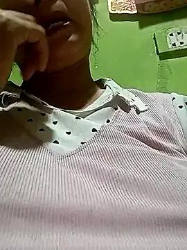 Freechat maple694 on StripChat