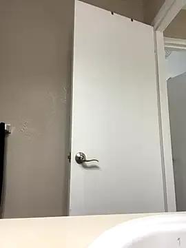 StripChat MdotShilong  is Freechat  MdotShilong — make me shoot cum