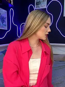 Avatar of MilaMoone