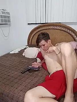 Freechat Milfvalesk on StripChat