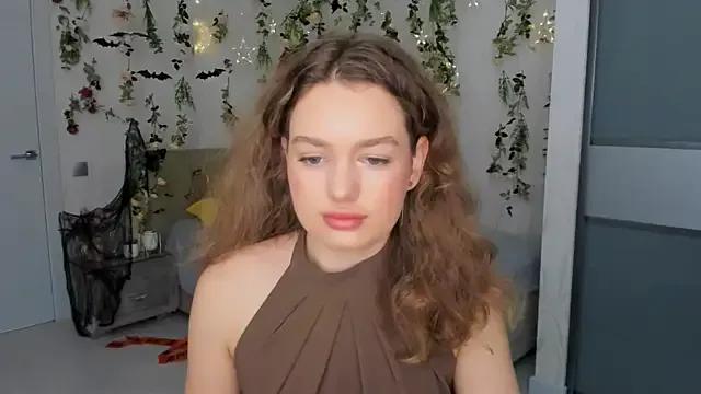 StripChat MiracleCurly  is Freechat  MiracleCurly — trick or treat