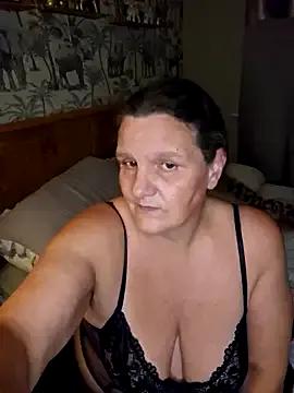 Avatar of MissQueenBeex