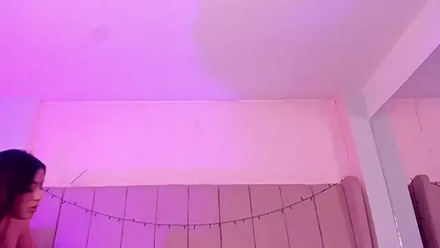 Avatar of MollyBigBoobs12