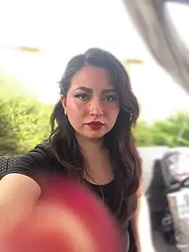 Avatar of NicolBeltran_Pink