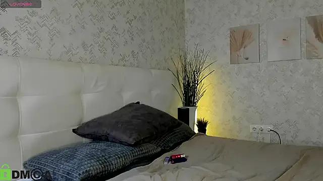 Avatar of Nicole_Charm