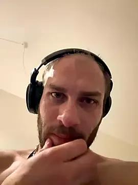 Freechat pervy_devil on StripChat