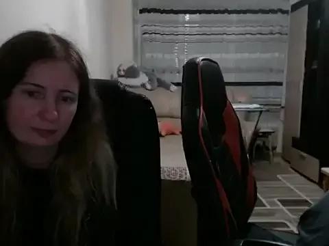 PeterAndJen on StripChat 