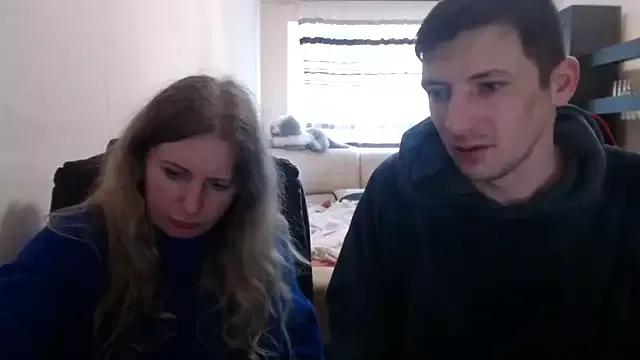 PeterAndJen on StripChat 