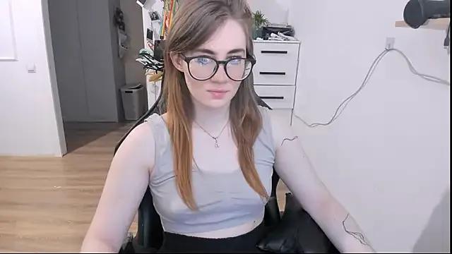 Freechat PureHeartt_ on StripChat