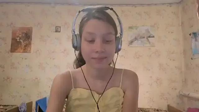 Freechat QutieDaSweet on StripChat