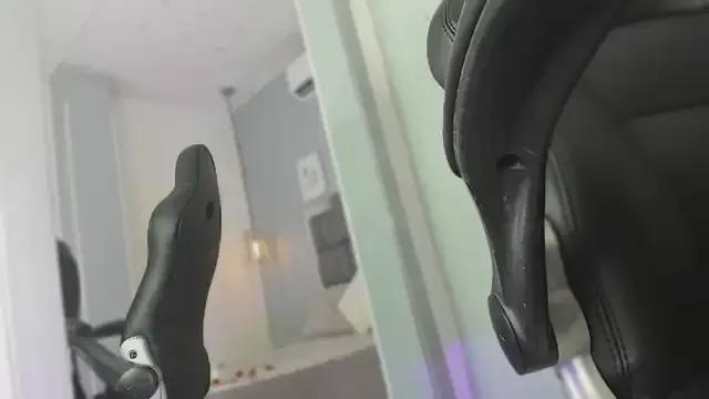 StripChat Raven_jade_  is Freechat  Raven_jade_ — FINGERING PUSSY CLOSEUP