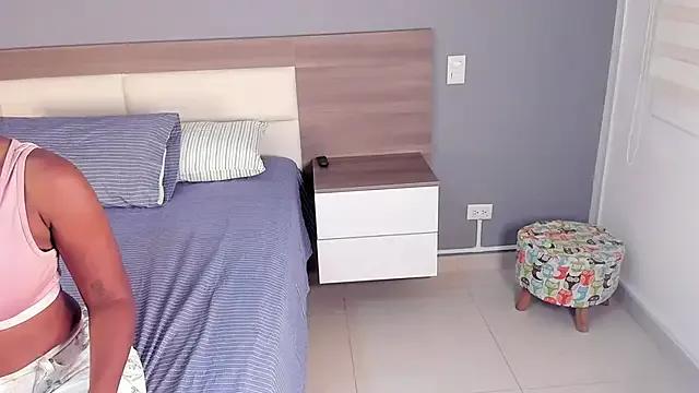 Freechat rebeca_cortez_ on StripChat