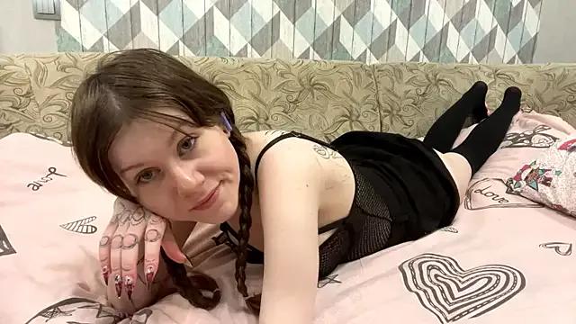 Freechat RebelKitsune on StripChat