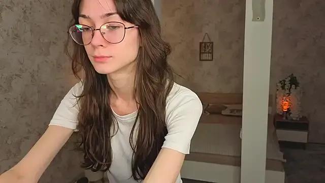 Avatar of ReneeLippeatt