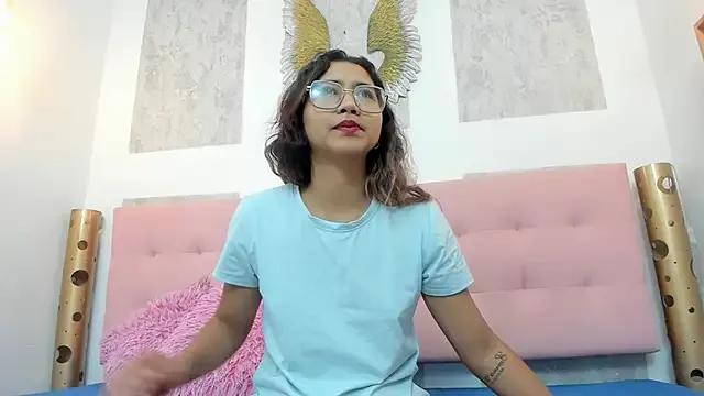 Avatar of SamanthaFox_8