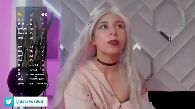 Avatar of Sara_Foxx1