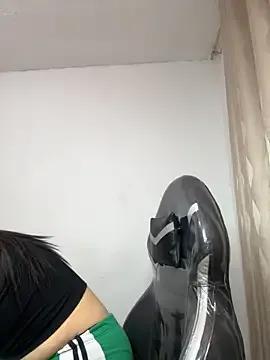 SaraBraun_ on StripChat 