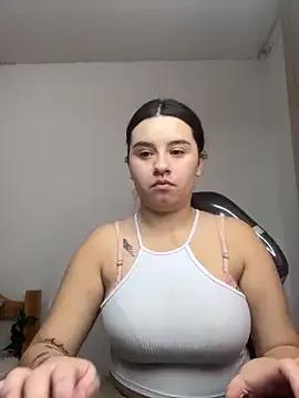 SaraBraun_ on StripChat 