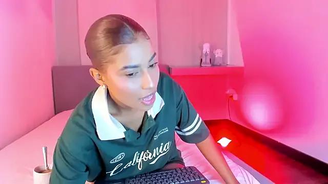 Avatar of selena_monroy