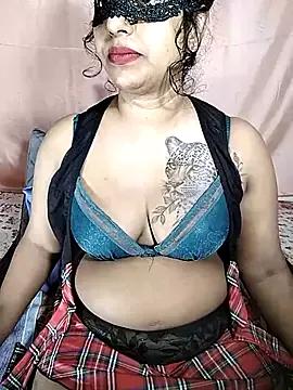 Avatar of Sexy-Monikaa