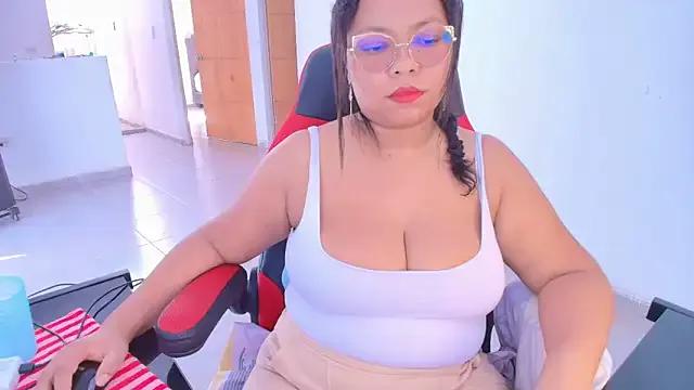 Avatar of sophia__boobs