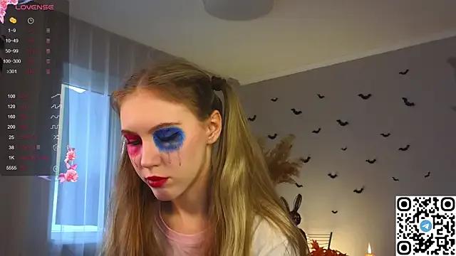 Succubelle — stroke my neck