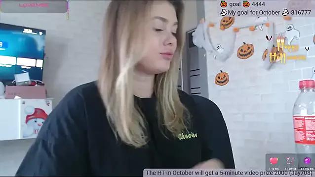 StripChat SuchCute  is Freechat  SuchCute — Pussy play with fingers (5 min