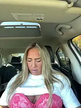 sunshinekisses on StripChat 